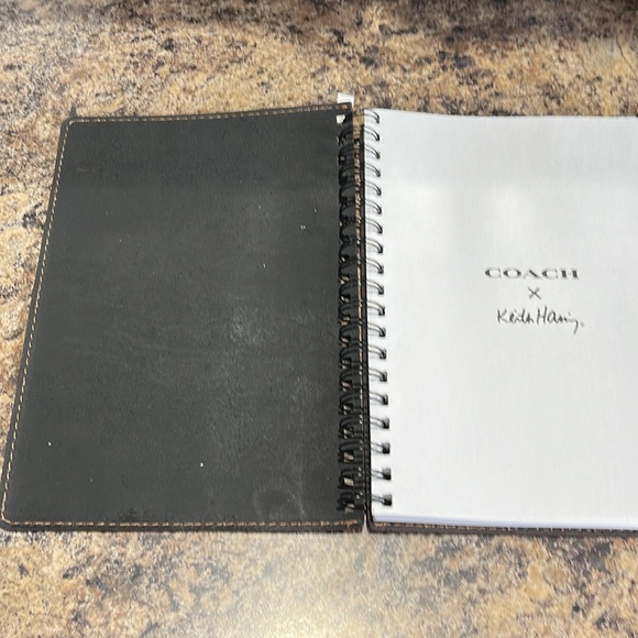 Coach X Keith Haring Notebook - Picture 4 of 7